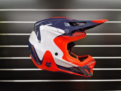 Fox V3 Helm